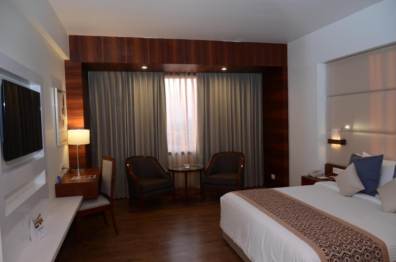 Viraj Sarovar Portico Jammu Extérieur photo