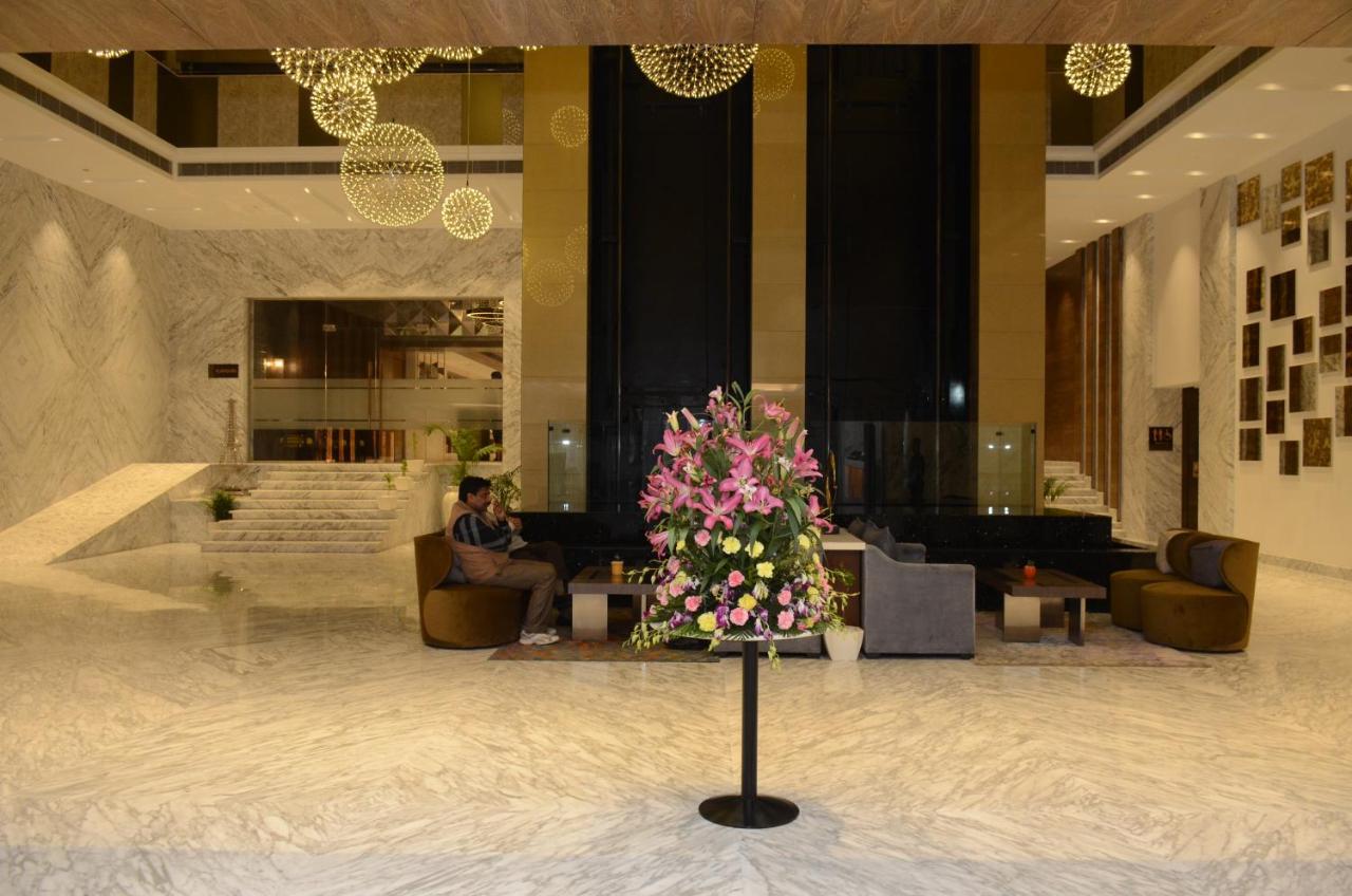 Viraj Sarovar Portico Jammu Extérieur photo
